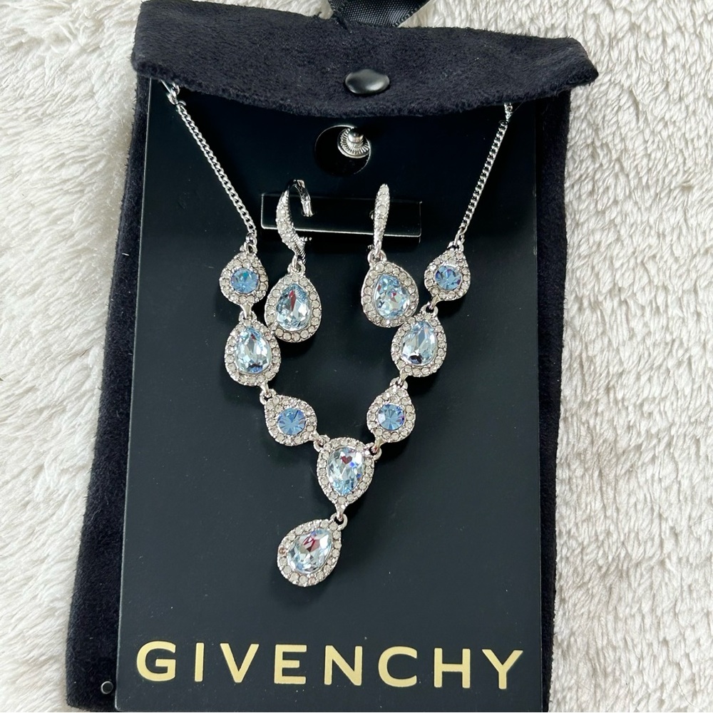 NIB Givenchy Gold Crystal Halo Necklace Earrings 2-1 Set Blue